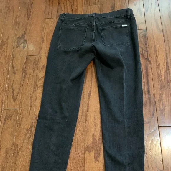 White House Black Market Skinny Jeans - Picture 3 of 6